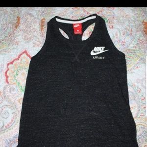Nike tank